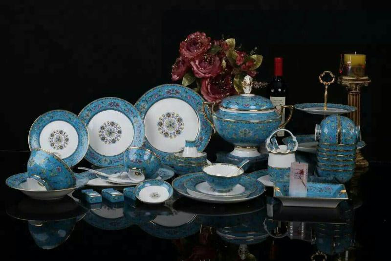 86頭琺瑯彩新帝王藍¥16,800.00